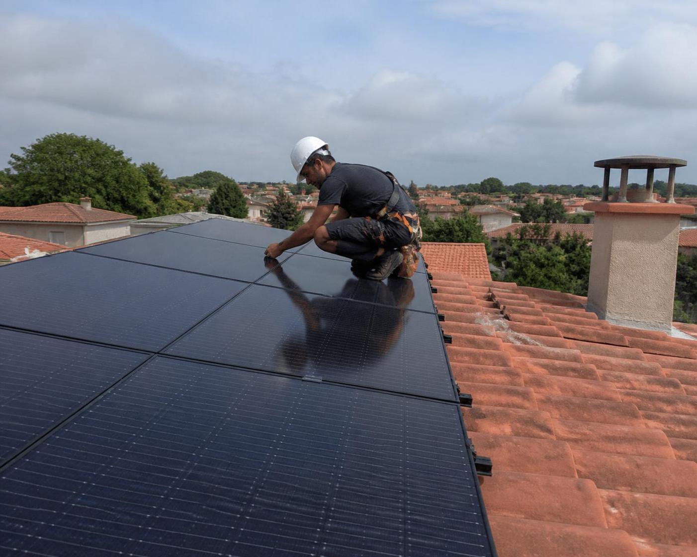 découvrez les avis clients sur allo solar, évaluez la qualité de leurs kits solaires et leur service après-vente pour faire le bon choix.