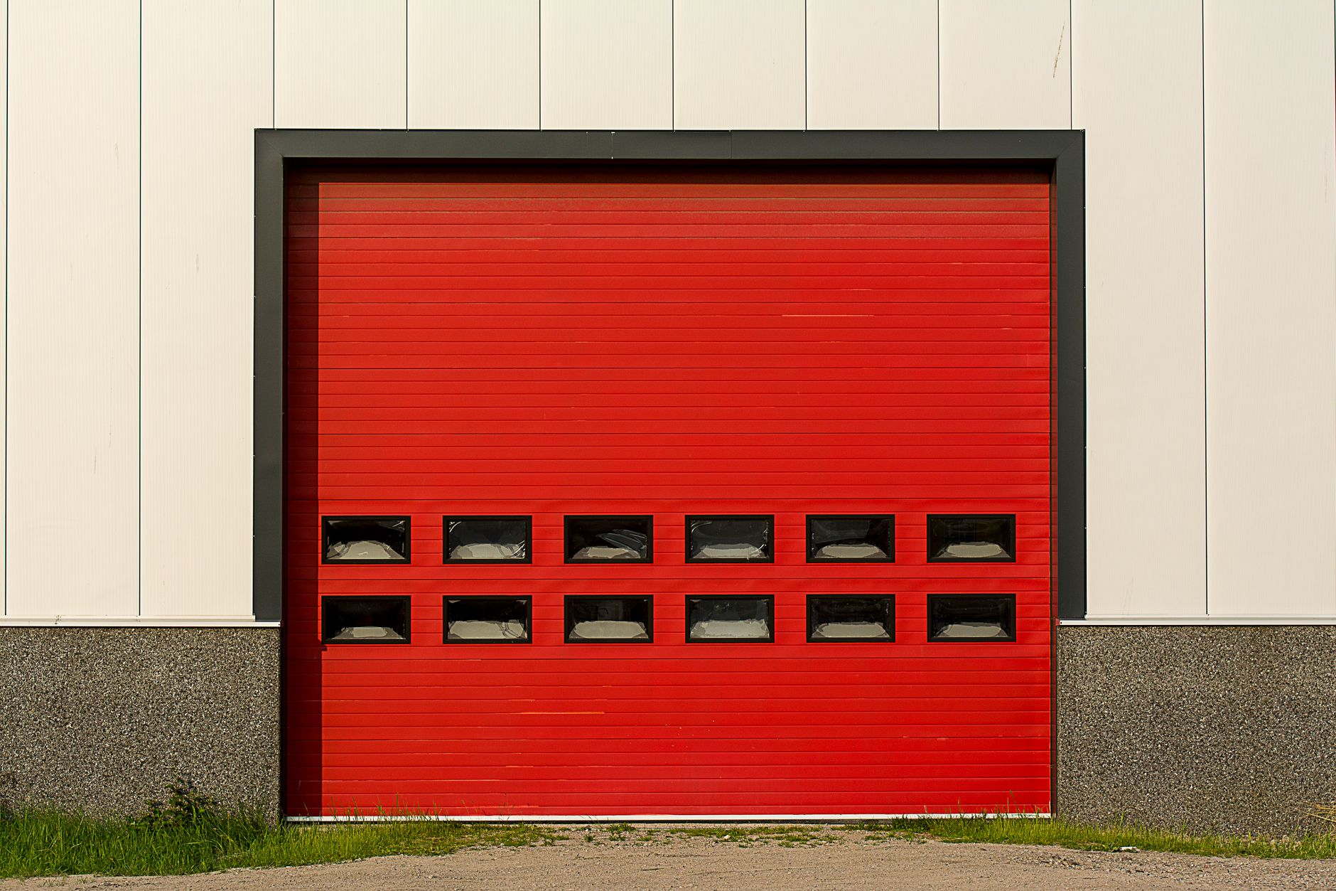 5 solutions pour bien isoler — porte de garage isolée avec panneaux